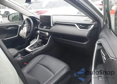 2023 Toyota Rav4 Xle Premium z USA, uszkodzony, nr VIN JTMC1RFV9PD103356